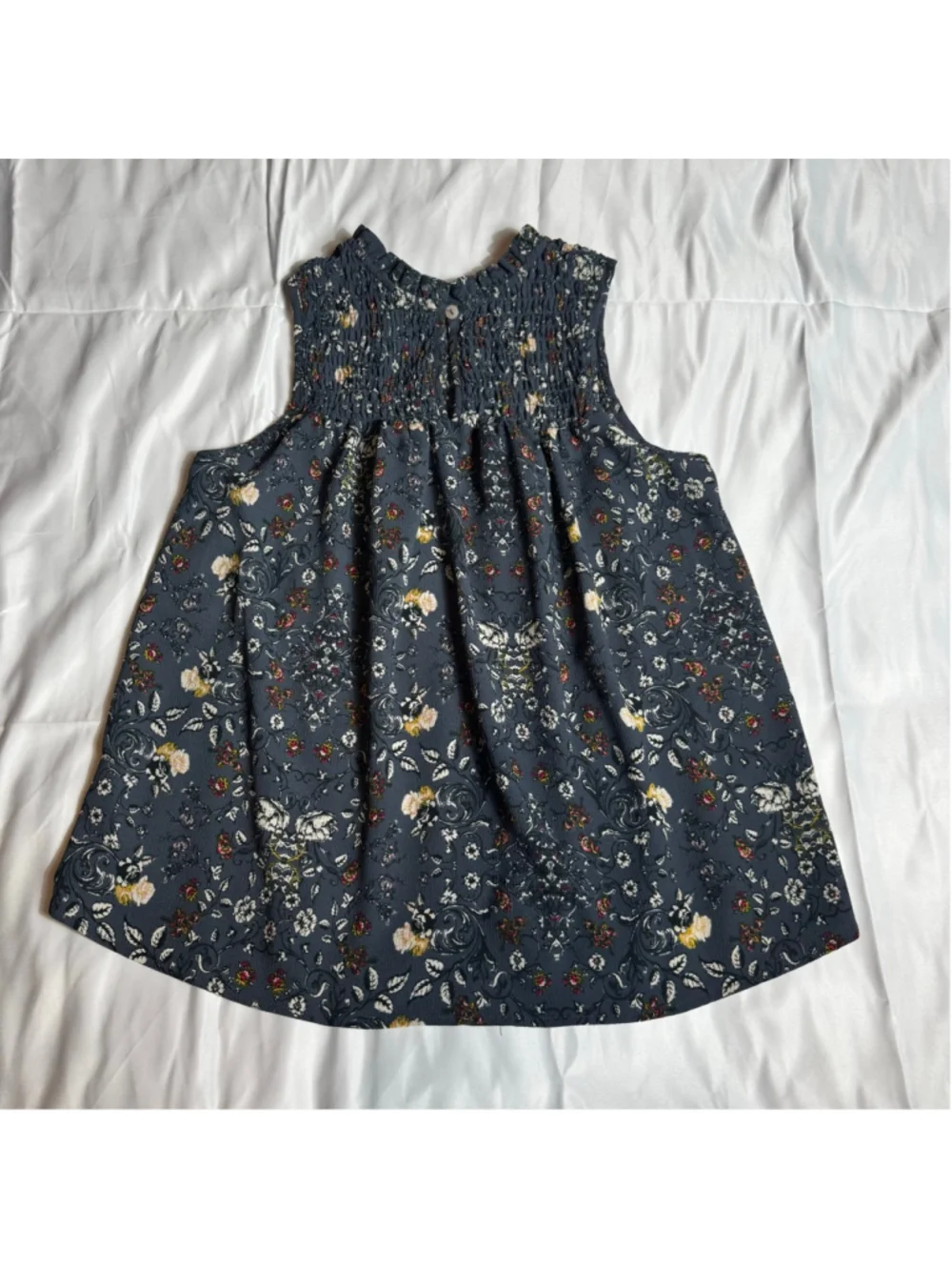 Women's Knox Rose Blue Floral Smocked Tank Top S - Picture 6 of 8
